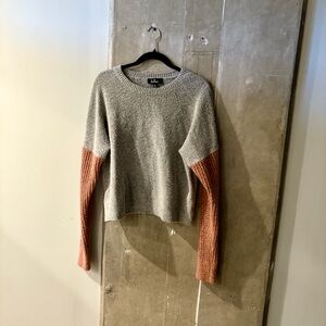Lulu's Gray and Rust Crew Neck Sweater